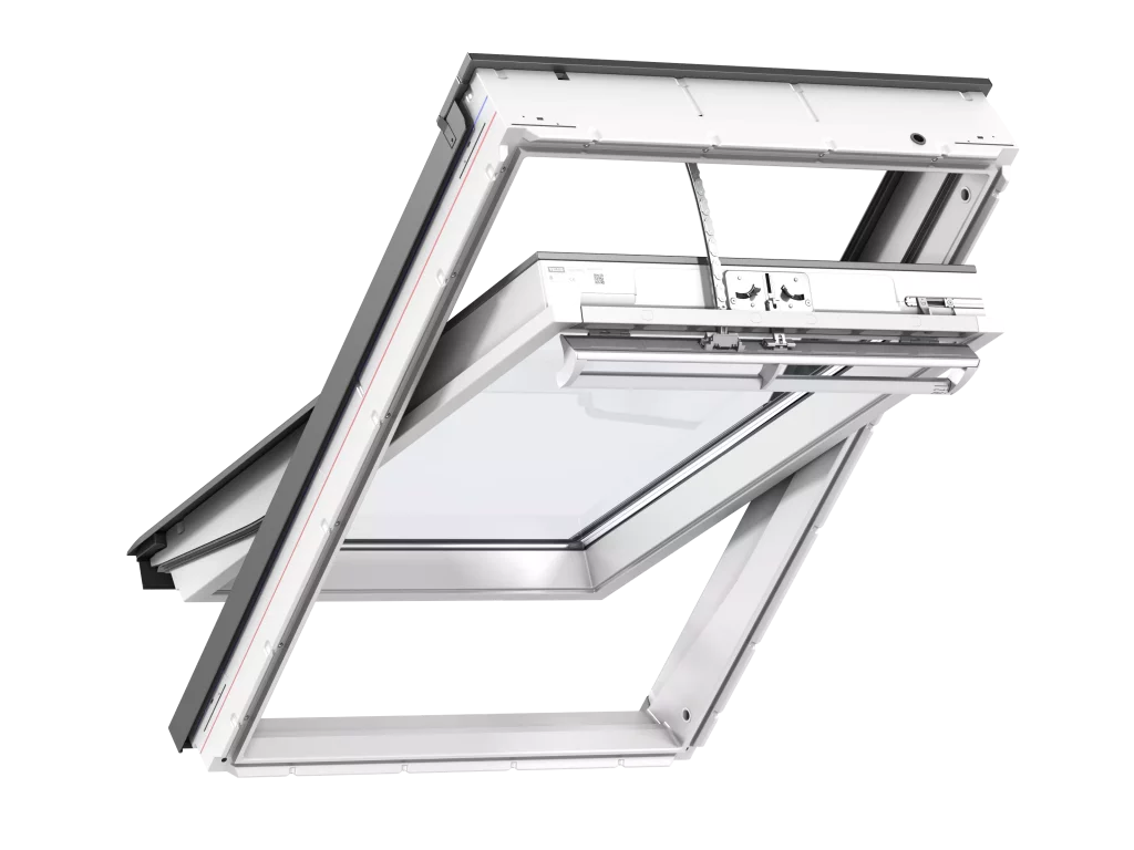 Solární kyvné střešní okno VELUX GGU